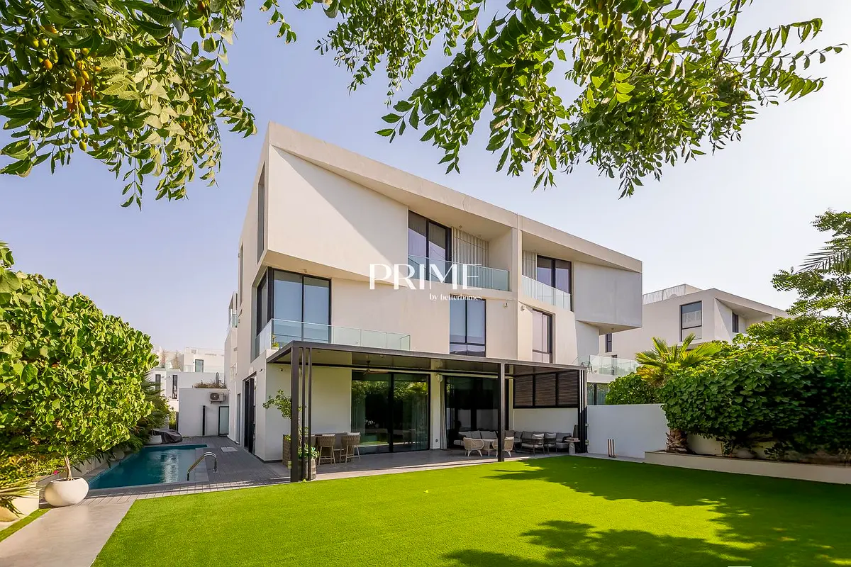 Upgraded and Extended | Fully Furnished | Vastu