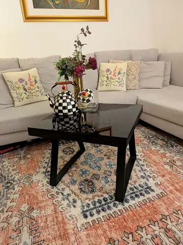 Black, Tempered Glass End-Table