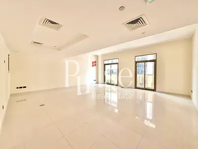 Unfurnished Office Space | With Balcony