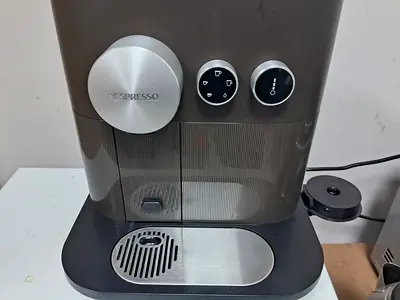 Nespresso automatic coffee machine - working condition