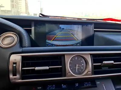 2015 Lexus IS-SERIES — фото 13