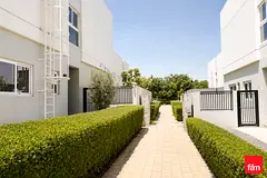 Back To Back | Close To Amenities | 4 Cheques