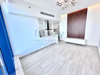 New Building | High Floor | open view
