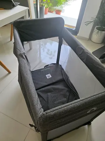Portable Baby Bassinet / Travel Crib - Grey, Good Condition