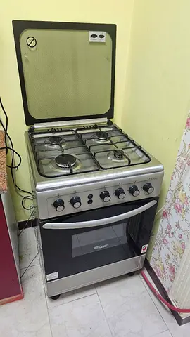 4-Burner Gas Cooker with Oven + Gas Cylinder | AED 650