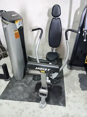 Hoist ROC-IT Chest Press Machine
