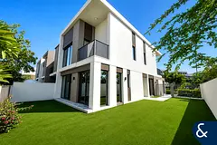Large Plot | Opposite Pool &amp; Park | 4 Bedroom