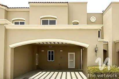 Single Row | Great Location | Close To Pool