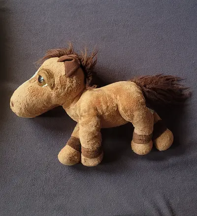 Soft brown plush horse toy - gently used