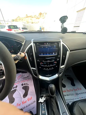 صورة 9 لـ 2014 Cadillac SRX