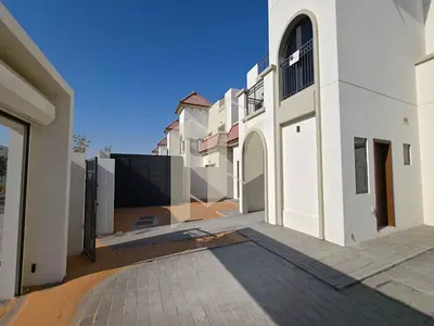 Vacant | Mediterranean Style | Brand New