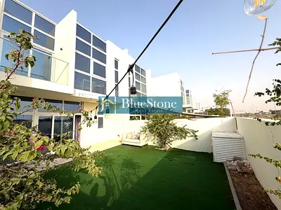 Single row | 3 bed with guest room down