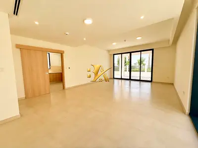 CLOSE TO CENTRAL PARK | BRAND NEW | SINGLE ROW | STANDALONE