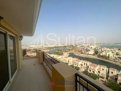 Live Like A King | Spacious Penthouse Lagoon View