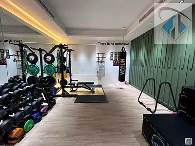 فيلا مفروشة للإيجار السنوي | 5 غرف نوم | 110,000 درهم سنويًا