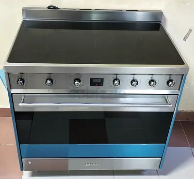 Smeg Induction Electric Cooker 5 Burner 90 Cm Latest Model
