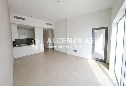 UNFURNISHED | SPACIOUS | COMMUNITY VIEW