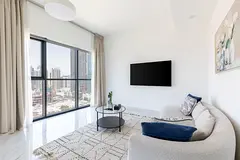 Bellevue Towers 2 | High-floor living | Prime Downtown location