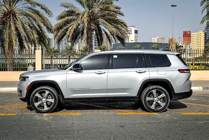 صورة 5 لـ 2022 JEEP GRAND CHEROKEE L