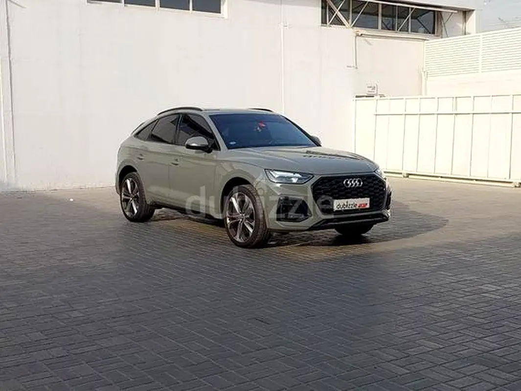 Audi Q5 2022 — photo 1 of 10