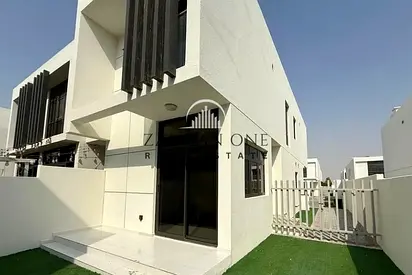 Luxury 3BR + Maid | Ready to Move | DAMAC Hills 2