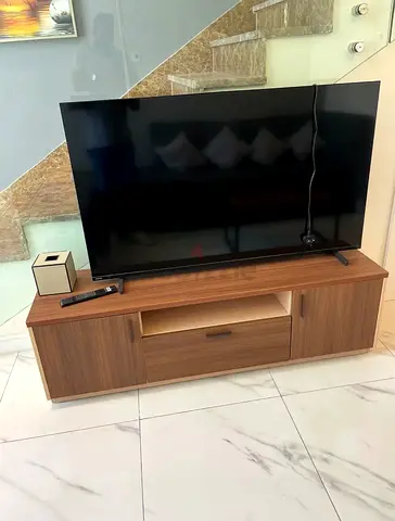 TOSHIBA 55-inch Smart TV