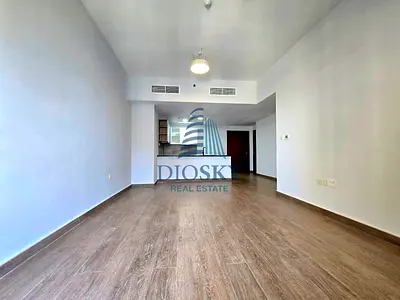 Huge Layout | 3 Balconies | Marina View | Vacant