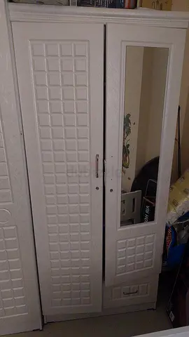 White 3-Door Wardrobe with Mirror — Good Condition