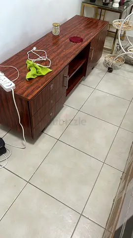 Tv unit