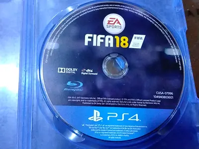 Used PS4 Game Disc - fifa 18 (Good Condition)