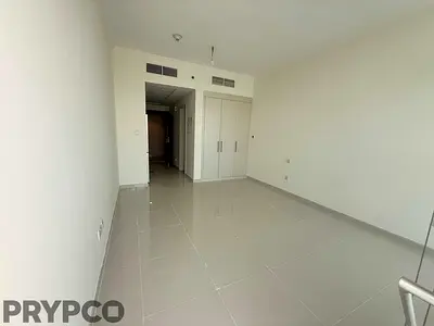 Studio with Balcony | Spacious Layout | Vacant