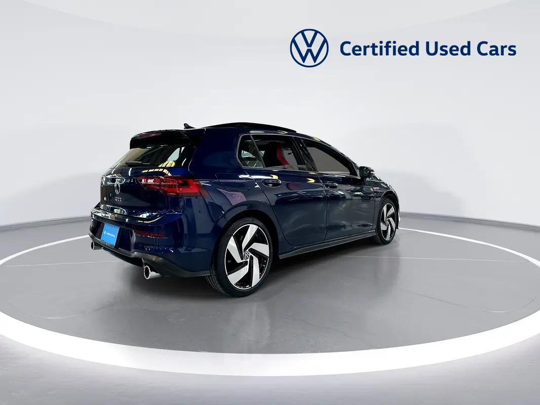 Volkswagen Golf GTI 2024