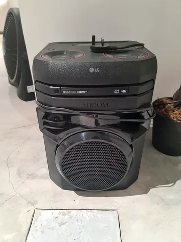 LG XBOOM ON2D Hi-Fi System