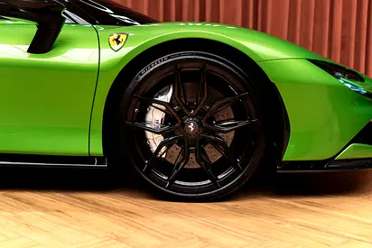 صورة 5 لـ 2021 Ferrari SF90 STRADALE