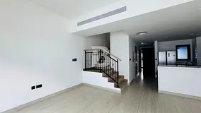 Ready to Move In| Back to Back | 4 Bedrooms