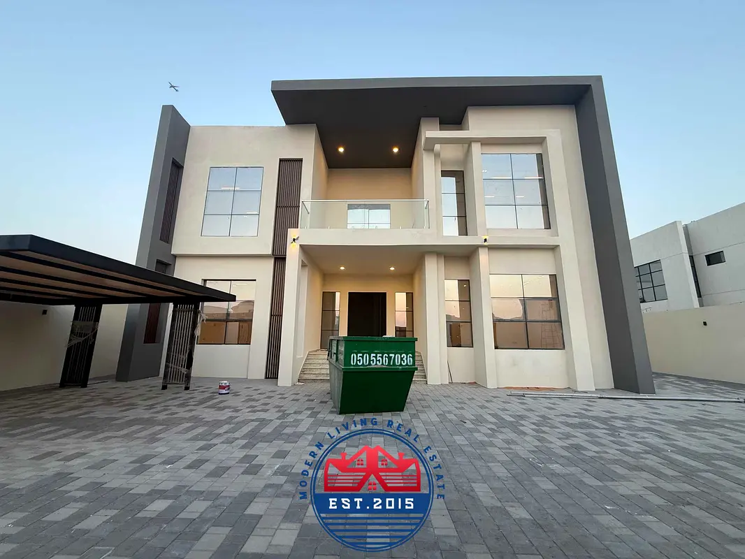 Brand New 5 Bedrooms, Majlis,Hall and Dinning Room Villa