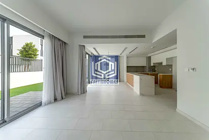 Bright and Spacious 4BHK + Maid | B2B | Ready to Move
