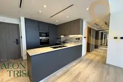 2 + Maids | Prime Location | Vacant And Brand New