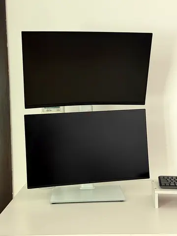 Dual Monitor Stand (in brand new condition)