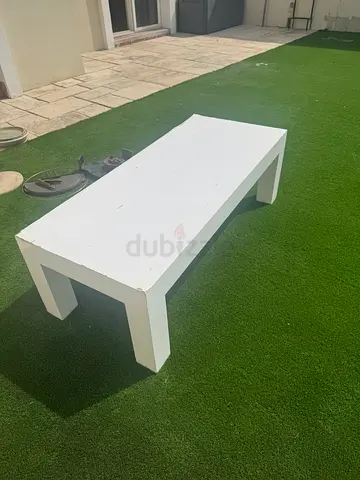 Simple White Low Coffee Table — Solid wood Rectangular Design