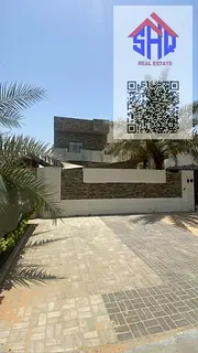 For sale, a corner villa on two streets, with a swimming pool and an internal garden, with five bedr