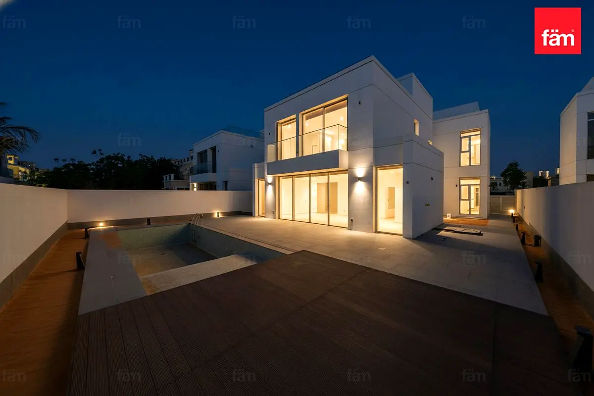 Close To Amenities|Spacious Layout|Great Quality