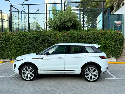 2016 GCC Land Rover Range Rover Evoque • 2.0L 4CYL • IMMACULATE CONDITION!