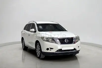 2015 Nissan Pathfinder S 3.5L | GCC Specifications