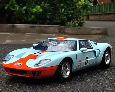 Diecast Ford GT40 Gulf Racing 1:12 Model Car - Mint Condition