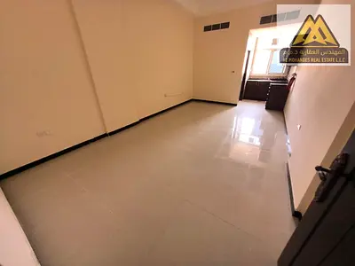 Spacious and comfortable apartment | Ground floor | Central air conditioning | Semi-separate kitche