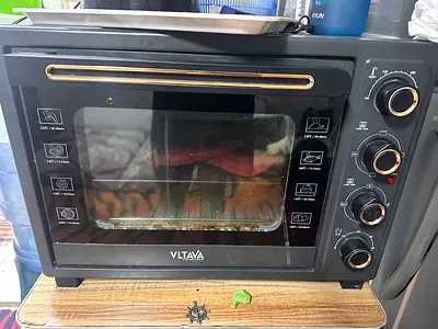 Vltava countertop oven / toaster oven - used, working