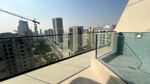Prime Deal ! | Fully Furnished W/ Private Pool | High Floor