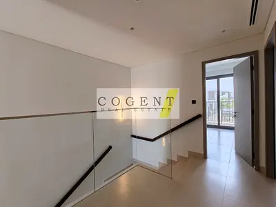 ALL APPLIANCES - LANDSCAPED - GARARGE DOOR - READY NOW