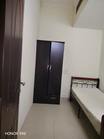 Partition available in al barsha 1 @ 1699